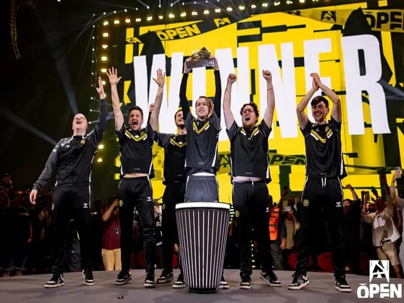 官宣:Astralis再次告别device、Magisk